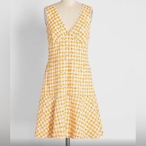 Hutch, Flutter It Up, Buttercup Tiered Mini Dress, size 8